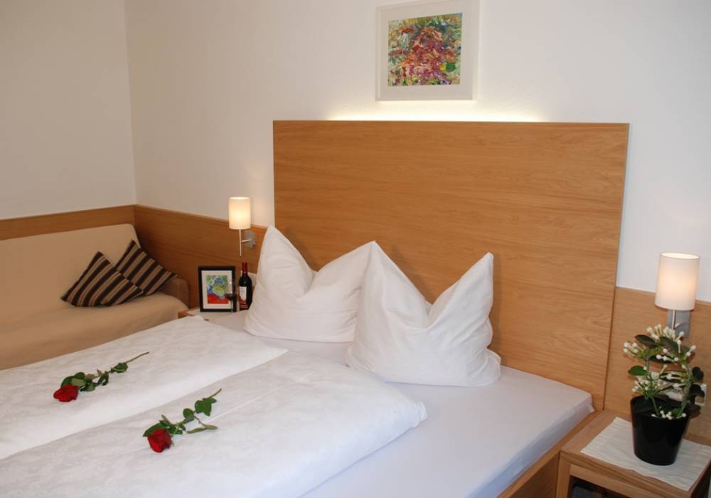 ApartZi 122 + 222 - A.JPG
