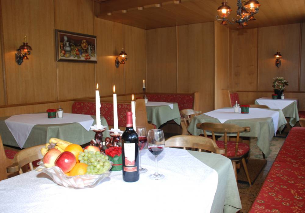 Fruehstuecksraum - A.JPG